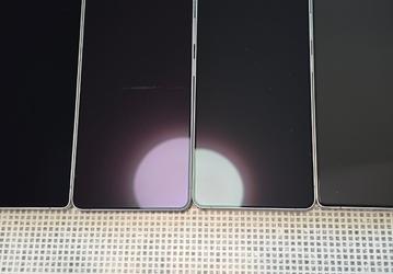 Samsung Galaxy S26 Ultra сравнили с Galaxy S25 Ultra по антибликовым свойствам экрана