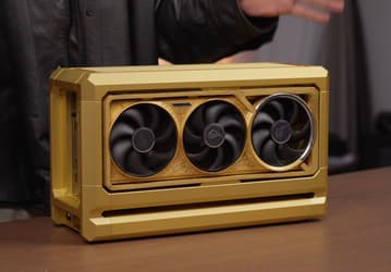 GeForce RTX 5090 как очень выгодная инвестиция: золотая Asus GeForce RTX 5090 ROG Astral Real Gold Edition подорожала до 818 тыс. долларов всего за 7 месяцев