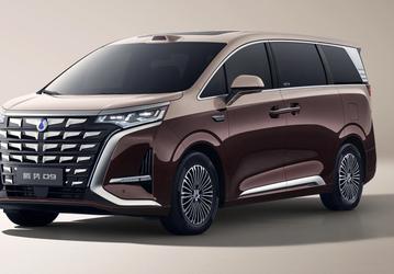 Toyota Alphard, подвинься. В Китае начали принимать заказы на новый BYD Denza D9 — просторный гибридный полноприводный минивэн, который в три раза дешевле Alphard