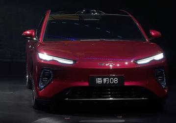 5 минут зарядки для 400 км пути и полноуправляемое шасси: BYD представила флагманский седан Seal 08 с запасом хода более 1000 км