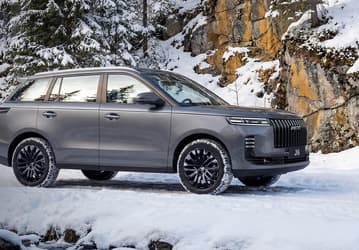 В России появится новый полноприводный кроссовер: Jaecoo J6 с четырьмя ведущими колесами будет стоить от 2,5 млн рублей