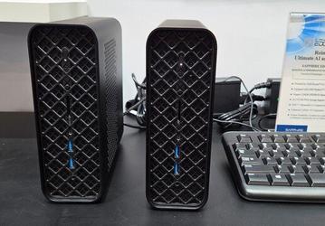 Sapphire показала, как два мини-ПК на Ryzen AI Max можно объединить в одну систему для обработки LLM с 235 млрд параметров