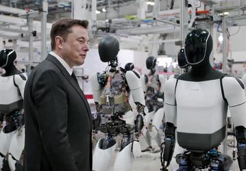 «Самый передовой в мире. Ничто даже близко не сравнится с ним». Tesla начнёт выпуск Optimus V3 уже этим летом