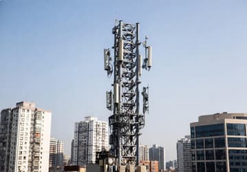 Мобильный интернет в России можно ускорить до 26%, если запустить 5G на имеющихся у операторов частотах