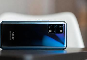 10000 мАч — уже немного. Honor выпустит смартфон Honor X80 GT с АКБ на 13000 мАч