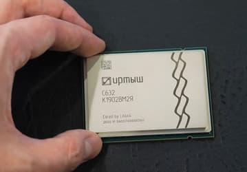 «Ведьмака 3» запустили на российском 32-ядерном процессоре «Иртыш C632» и Radeon RX 9060 XT — кадровая частота составила 25-30 FPS