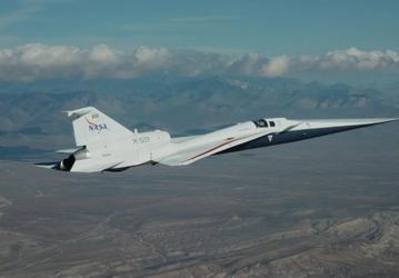 Экспериментальный самолёт NASA X-59 совершил самые быстрые и высокие полёты, перешёл к режиму с убранным шасси и продвинулся к ключевой цели