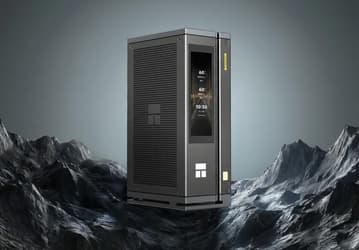 Мини-ПК Thermalright AI HydroNous R1 оснащен жидкостным охлаждением и топовым 16-ядерным Ryzen AI Max+ 395 с потреблением до 176 Вт