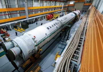 Новейшую ракету «Союз-5» должны были запустить с Байконура 29 апреля, но пуск отменился из-за проблемы — падения давления в баках окислителя второй ступени