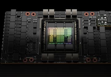 Уже не самые свежие ускорители Nvidia H100 не собираются на покой. Цены на их аренду за полгода выросли на 40%