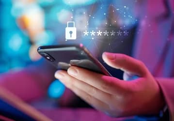 «Если вы не используете iPhone или Google Pixel, разблокировка по лицу может представлять риск». Авторы Which раскрыли масштаб проблемы с этой технологией
