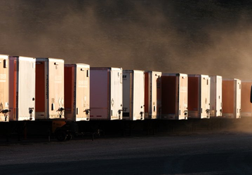Не прошло и 9 лет: Tesla запустила новый завод и начала серийное производство Tesla Semi