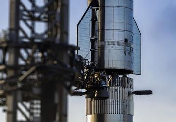 Starship Flight 12 откладывается: SpaceX прервала важнейшие испытания в последний момент
