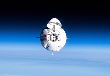 NASA подстраховывается: агентство готово передать SpaceX ещё шесть пилотируемых миссий к МКС