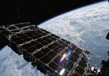 Перовскитные солнечные элементы, нанозимы и двухпоколенное выращивание риса на орбите. Какие научные эксперименты доставит на орбиту новый корабль