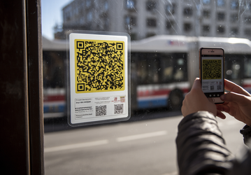 Для удобства пассажиров: в России предлагают внедрить QR-коды на остановках для оплаты проезда