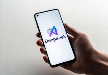 Ложная тревога: DeepSeek снова заработал у россиян без VPN