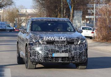 Совершенно новый BMW X5 G65 получит не только совершенно новый дизайн, но и пять силовых установок. Производство стартует в августе