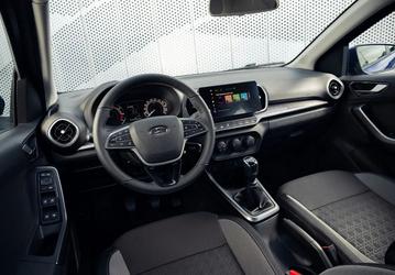 АвтоВАЗ выпустил более 100 тысяч обновлений по воздуху для Lada