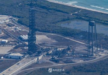 Мощный взрыв ракеты New Glenn сильно повредил стартовый комплекс, опубликованы первые фото после «аномалии»