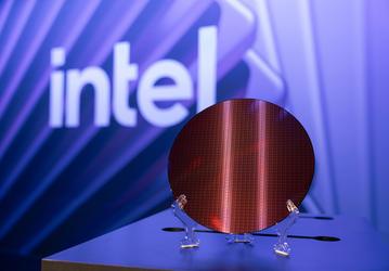 Intel сделает для сторонних клиентов ещё лучше, чем для себя. Компания раскрыла улучшения техпроцесса 18А-Р