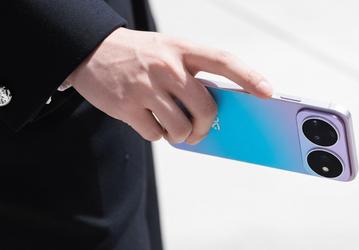 Необычную новинку Huawei показали до премьеры: в Сеть слили первое живое фото смартфона Nova 16