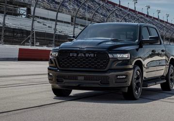 Американские пикапы стали хитом в России. Продажи RAM выросли на 121%, самая популярная модель — RAM 1500
