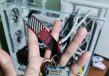 У пользователя внезапно умер Ryzen 7 9800X3D — процессор превратился в брелок для ключей за 500 долларов
