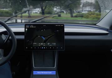 Илон Маск пообещал, что Tesla научит автомобили запоминать любимые парковочные места владельца