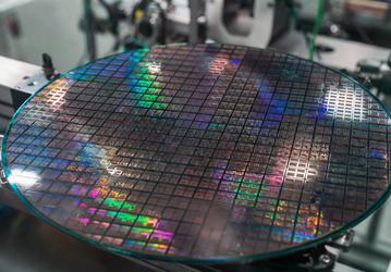 Исторический разворот на рынке микросхем: впервые за десятилетия SK Hynix обогнала Samsung по капитализации