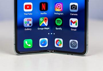 Xiaomi готовит широкий складной смартфон для конкуренции с iPhone Fold: интерфейс засветился в HyperOS