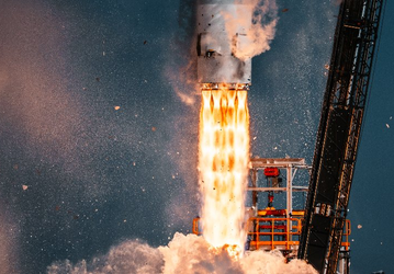 Не взлетела: из-за сбоя в топливной системе запуск ракеты Spectrum отменили 