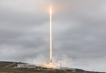 Новейший космический аппарат Илона Маска SpaceX Starfall стартует сегодня, 23 июня. Он состоит из двух половин