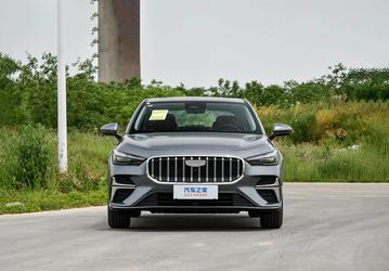 Бензиновый Geely с рекордным тепловым КПД 48,41% выходит 16 июня. Мощность Geely Emgrand i-HEV Zhiqing Hybrid составит 313 л.с.
