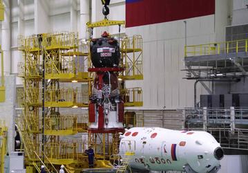 Байконур готовит к полету «Союз МС-29»: корабль проверяют на герметичность