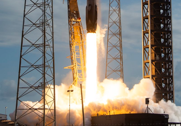 «Космический дубль»: SpaceX запустит сразу две ракеты Falcon 9 со спутниками Starlink за один день