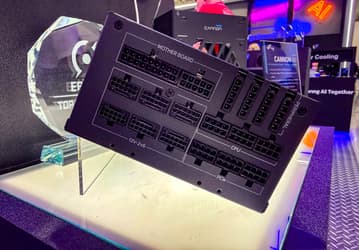 FSP на Computex 2026 показала блок питания Cannon на 3,3 кВт, корпуса для ИИ-ПК и СЖО AL36, настраиваемая без приложений