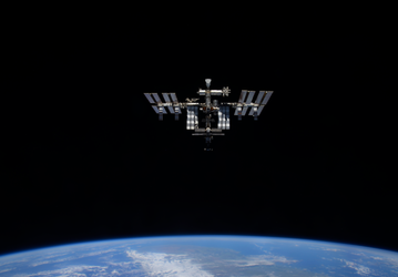 Роскосмос: астронавты NASA вернулись на борт МКС