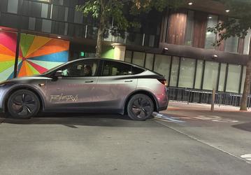Tesla расширила зону работы беспилотных роботакси в Остине