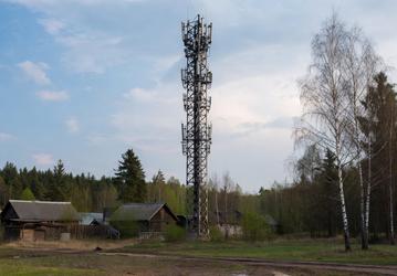 МТС продала почти половину вышек связи