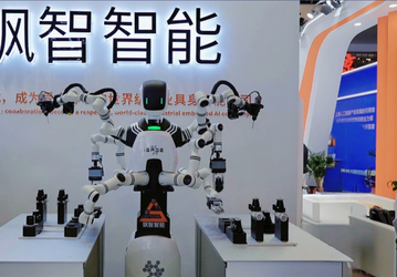Представлен робот Mahakbot с шестью руками