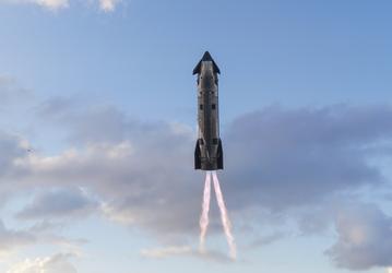 С августа 2026 года сверхтяжелые ракеты Starship начнут летать в космос ежемесячно