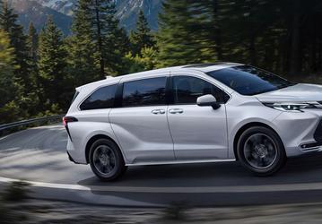 Toyota Sienna 2027 представлен в Китае: полный привод уже в базе, интеграция сервисов Huawei и Xiaomi — от 243 тыс. юаней (2,75 млн рублей)