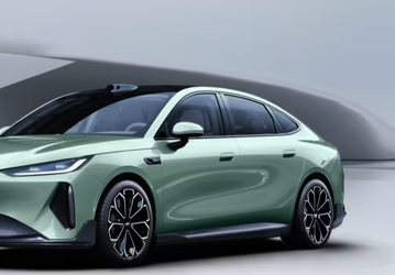 Больше Camry, в полтора раза дешевле и в два раза мощнее: большой седан Chery Fulwin A9 оценили в Китае в 110 тыс. юаней (1,3 млн рублей)