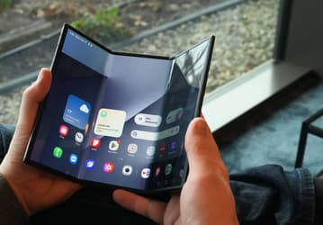 Складываемый втрое смартфон Samsung Galaxy Z TriFold не стал провалом? Компания готовит второе поколение смартфона