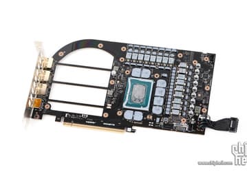 У видеокарты GeForce Aorus RTX 5080 Infinity оказалась очень «дырявая» печатная плата