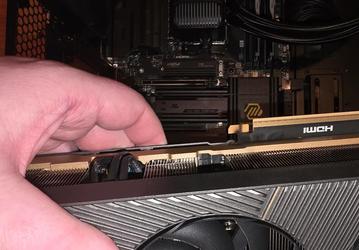 Очередная GeForce RTX 5090 «умерла» с хлопком и дымом, но на сей раз виноват не разъём питания
