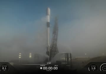 Ракета Falcon 9 не смогла стартовать: запуск отменили уже после включения двигателей