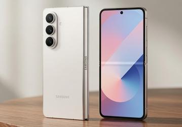 Samsung начала распространять свежайшее июльское обновление One UI для Galaxy Z Fold7 и Z Flip7