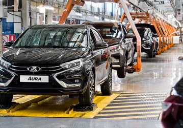 Lada Aura стала умнее и наконец-то получила климат-контроль